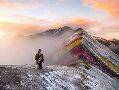 Vinincunca Montaña 7 colores Rainbow