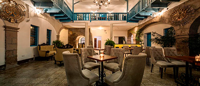 Hotel Rojas Inn Sala de Estar