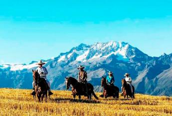 Cabalgata por los andes de Espinar 