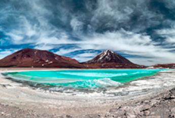 Laguna Verde Uyuni